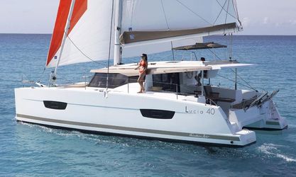 38' Fountaine Pajot 2019
