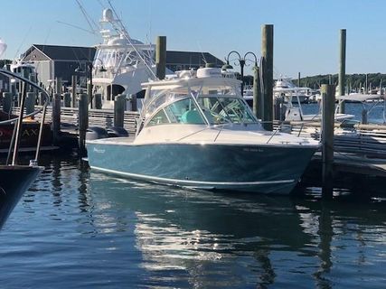 2017 Albemarle 27 Express