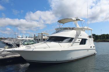 39' Silverton 2000