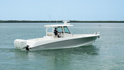 35' Boston Whaler 2019