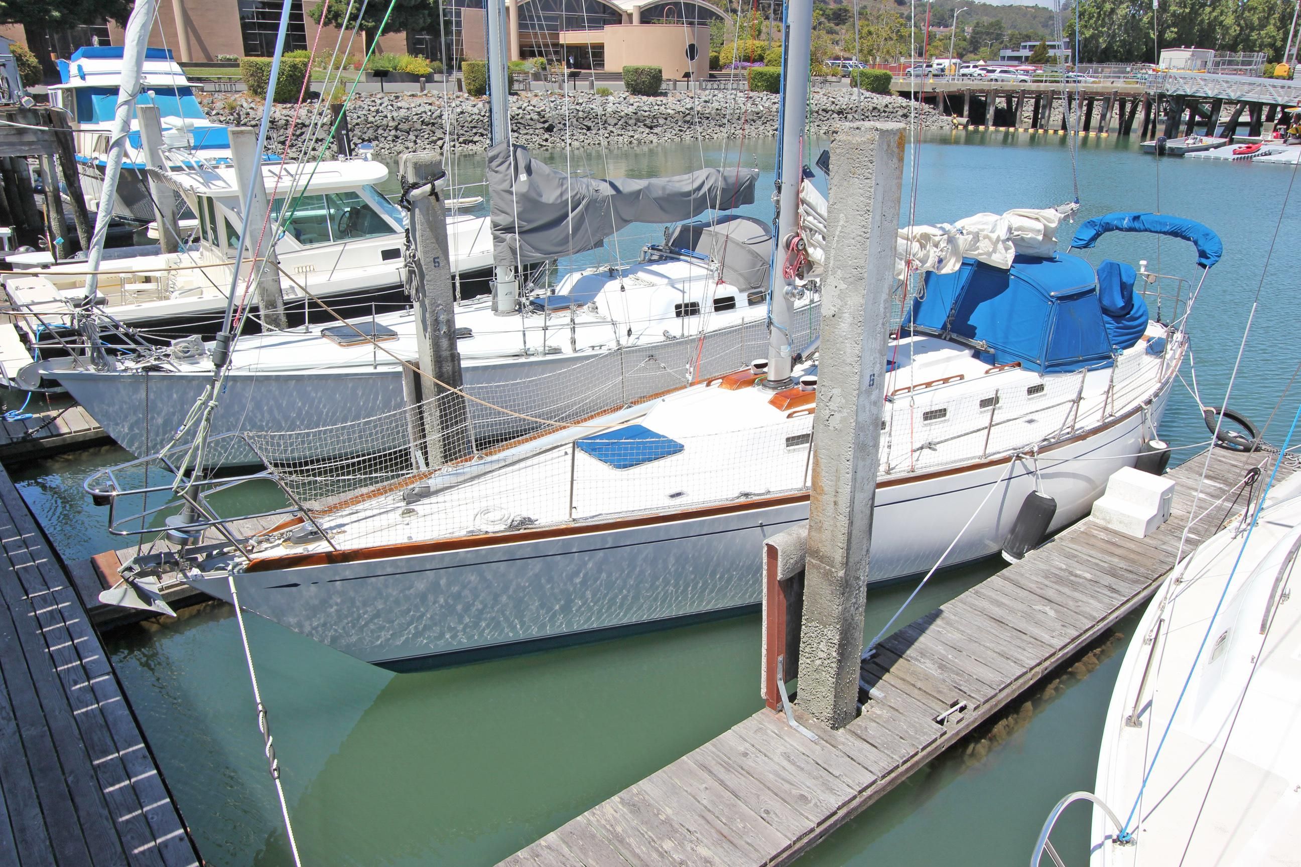 tartan 42 sailboat review