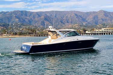 43' Tiara Yachts 2017 Yacht For Sale
