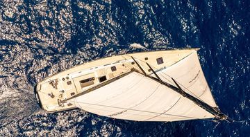 82' Nautor Swan 2013