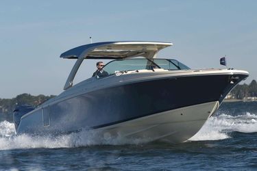 37' Chris-craft 2024