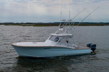 36' Custom Carolina 2006