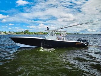 39' Yellowfin 2015