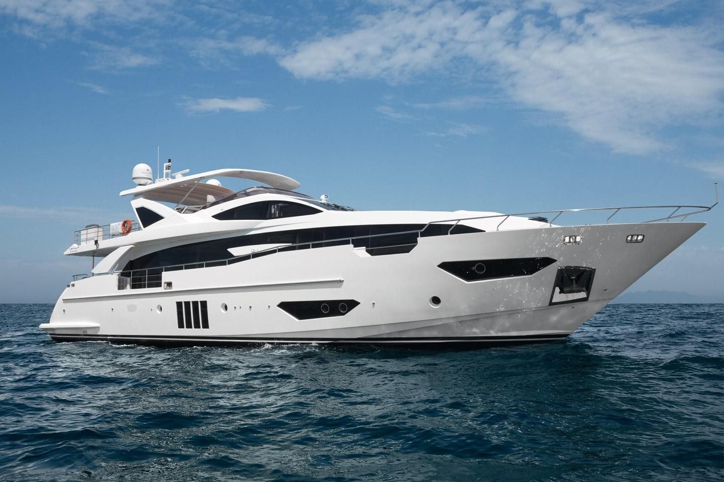 yacht 30 metri vendita