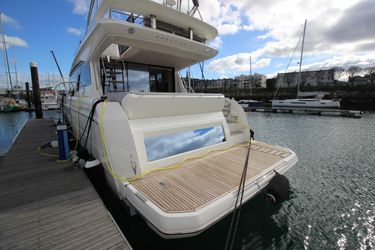53' Prestige 2025