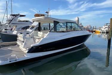 36' Regal 2021