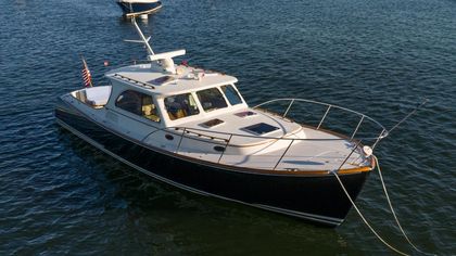 40' Hinckley 2005