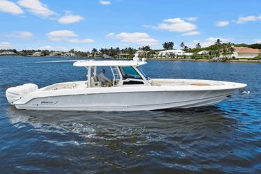 38' Boston Whaler 2018