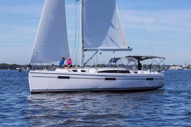 42' Catalina 2023