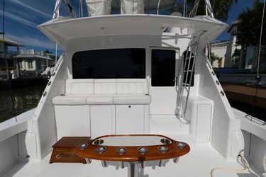 52' Viking 2002