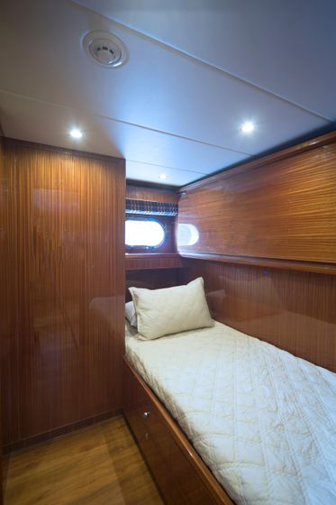 Renaissance Yacht Photos Pics Aft Crew Cabin for 2 with Ensuite Bathroom