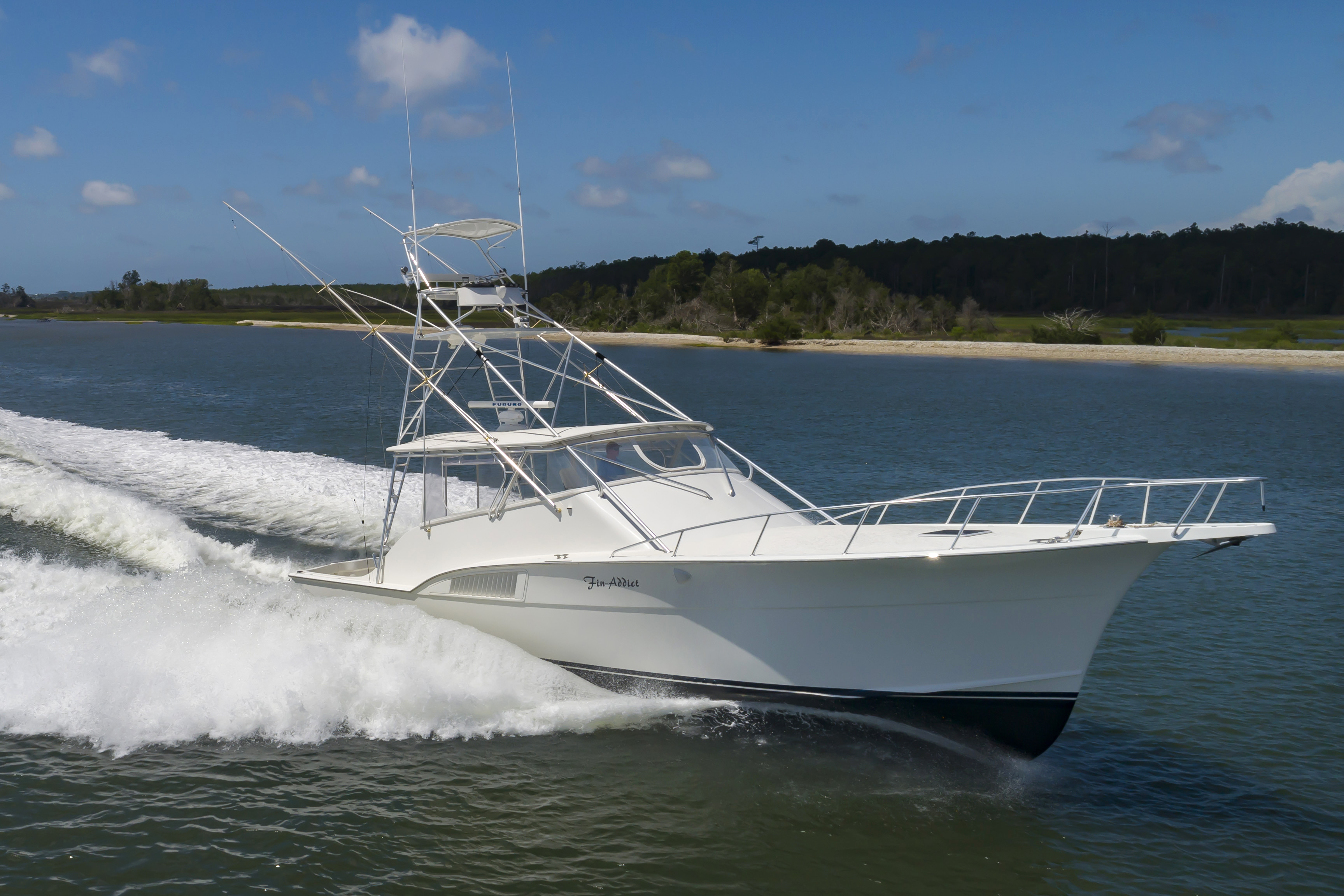 Hatteras Yachts for sale. Page 4 of 26 - YachtWorld