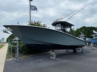 29' Yellowfin 2018