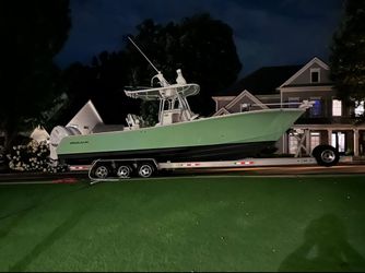 32' Regulator 2006