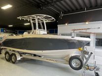 Robalo 200 Robalo