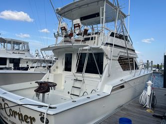 43' Hatteras 1996