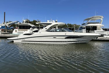 35' Sea Ray 2016