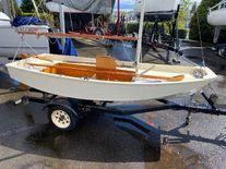 Custom Mirror Dinghy