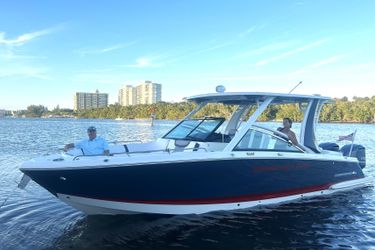 30' Chaparral 2021