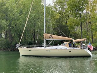47' Beneteau 2005