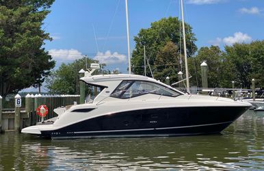 35' Sea Ray 2018