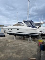44' Princess 2004