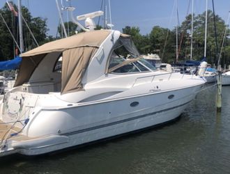 37' Cruisers Yachts 2007 Yacht For Sale
