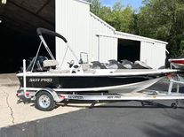 Sea Pro 172 Bay 115 HP with TRAILER