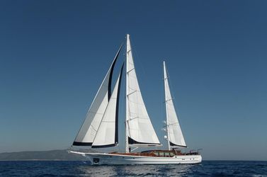 142' Custom-craft 2010