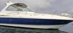 Cruisers Yachts 440 Express