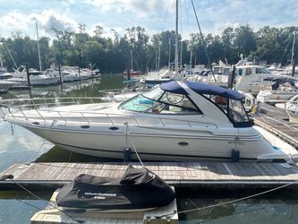 42' Cruisers Yachts 1997