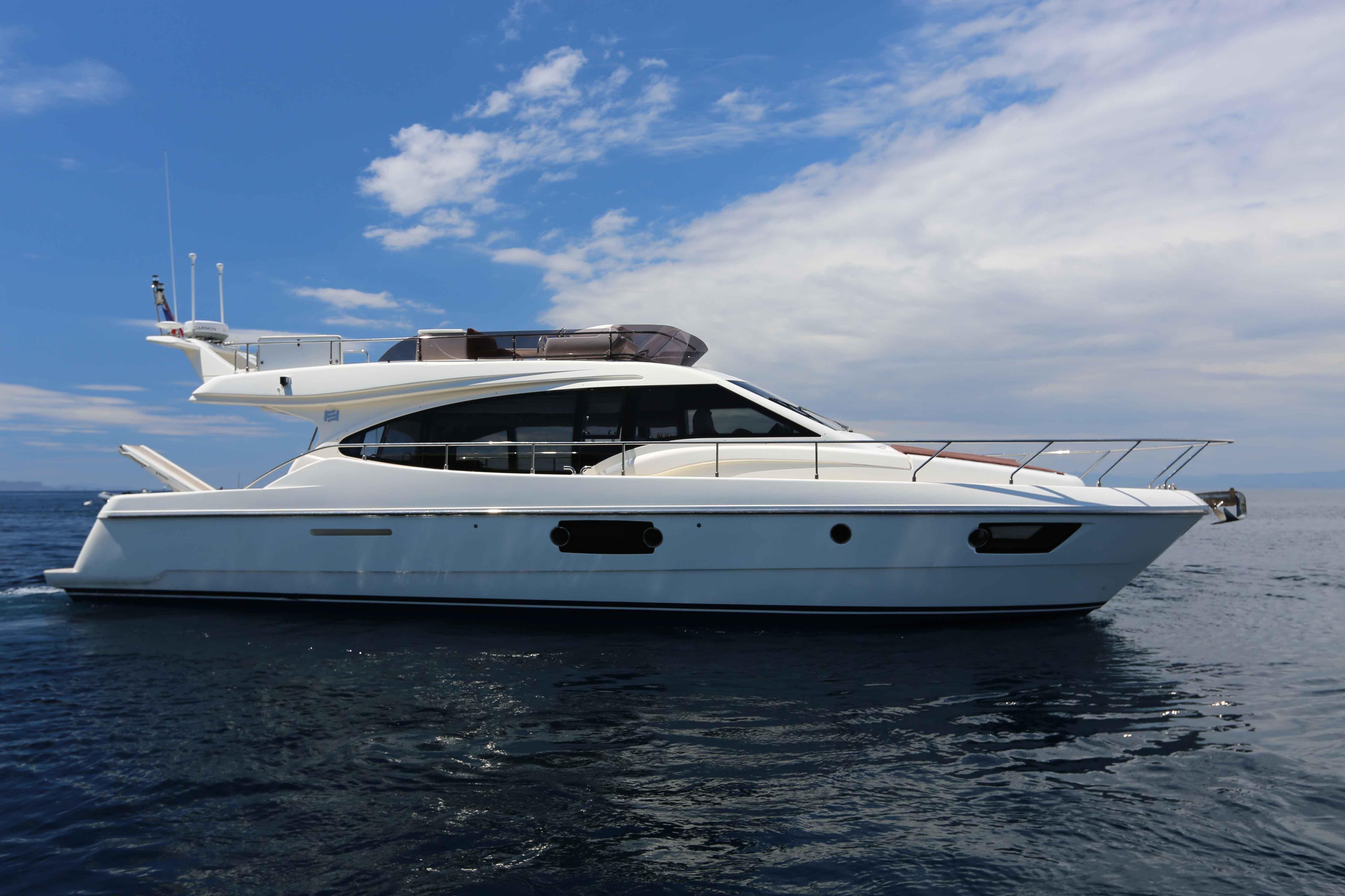 ferretti yachts 500 price
