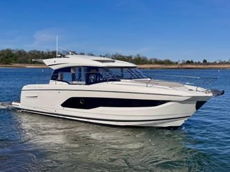 42' Prestige 2022