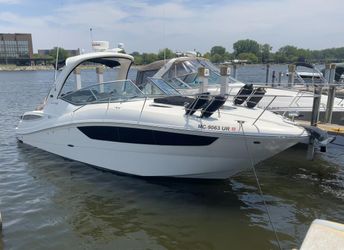 33' Sea Ray 2015