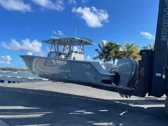 37' Seavee 2021
