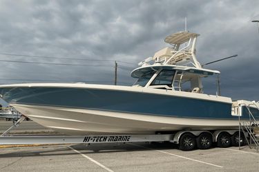 38' Boston Whaler 2025