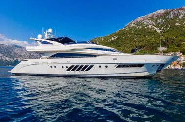 95' Dominator 2010