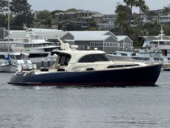 51' Mochi Craft 2006