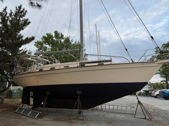 40' Island Packet 2001