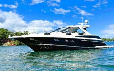 44' Regal 2010