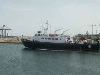 Camcraft Crewboat