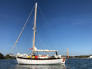 32 ft sailboat for sale