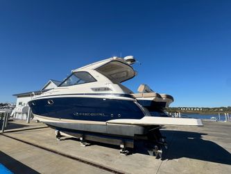35' Regal 2016