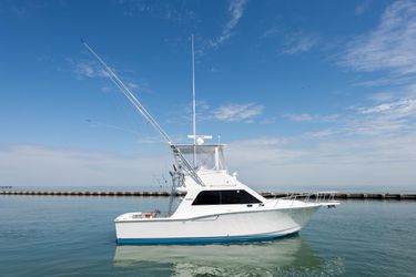 35' Cabo 2000