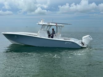 33' Yellowfin 2025