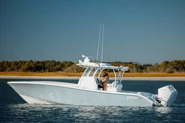 33' Yellowfin 2025