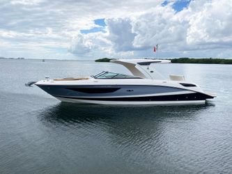 35' Sea Ray 2021